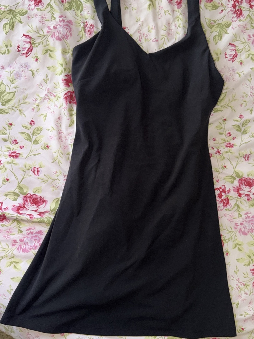 Lululemon black dress